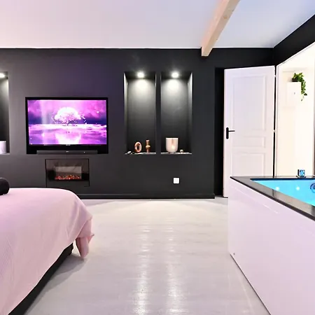 Une Parenthese Amoureuse Sens Exterior photo